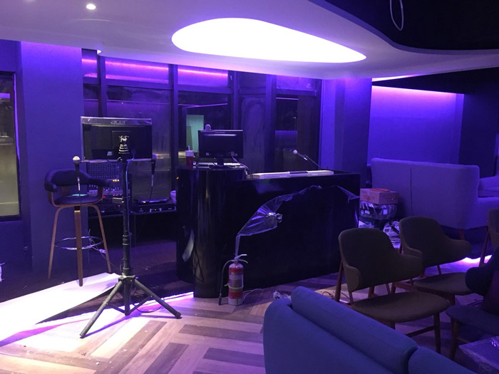 鋼琴酒吧PIANO BAR